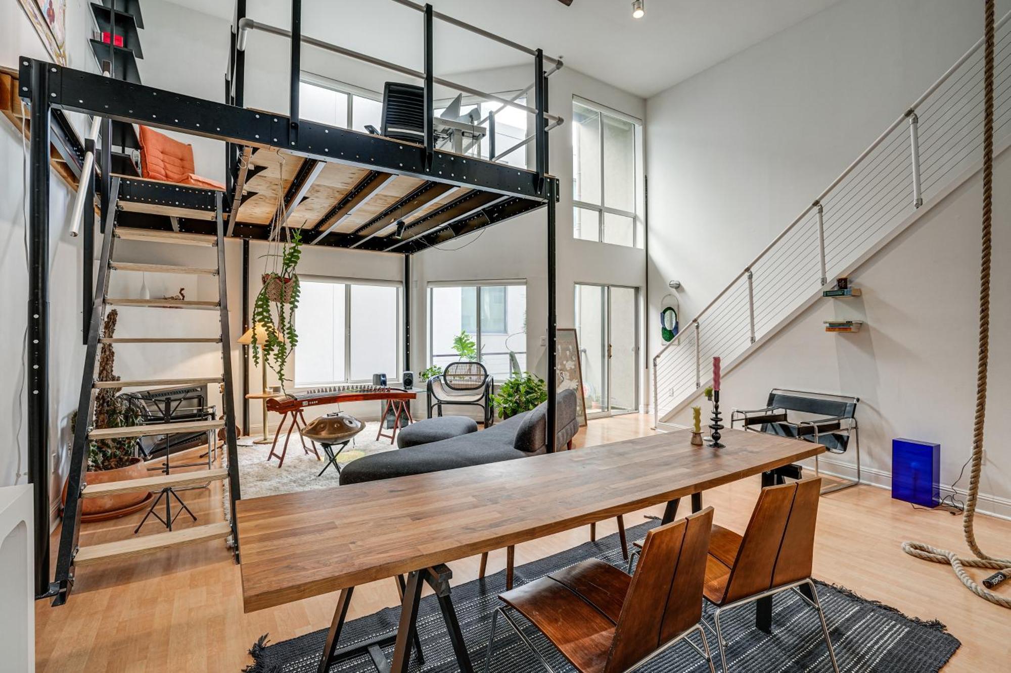 Apartment Mid-century Loft In Soma - Steps To Caltrain! *